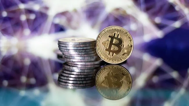 Bitcoin Prices Fluctuate as Market Sentiment Shifts