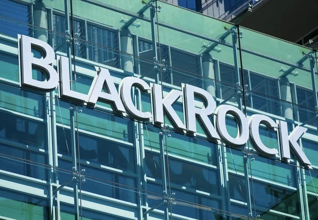 BlackRock Discloses New Position in IBIT