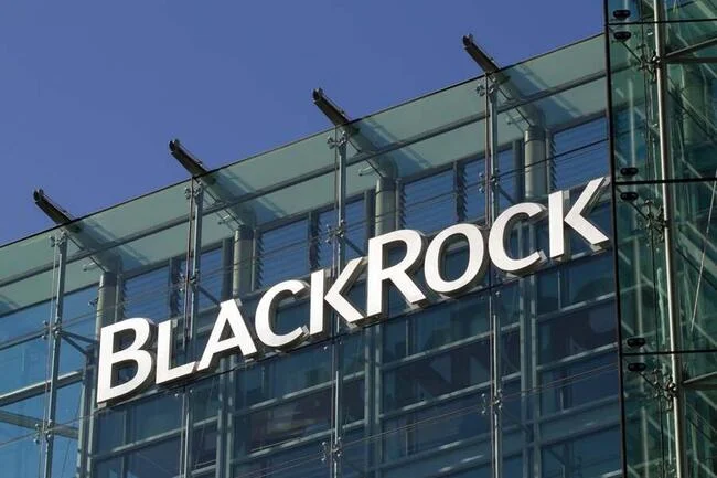 BlackRock's Bitcoin ETF Clinches Record $4 Billion Trading Volume Amid Trump Win