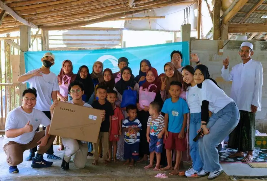 CoinEx Global Fulfills CSR Commitment Through Charity Starlink Program in Sukamakmur and Sukajaya Villages