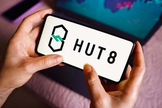 Hut 8 Boosted by Next-Gen Bitcoin Rigs and Revenue Diversification, Analysts Say