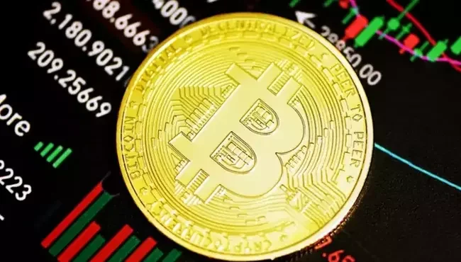 More Trouble for Bitcoin: Potential Sell-Off Looms