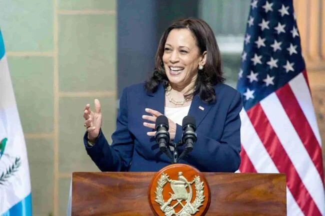 Prediction market prices a 51% victory for Kamala Harris over Donald Trump