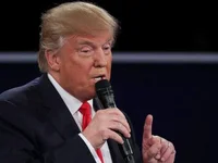 Donald Trump Introduces His Own Coin, But It’s Not What You Think - trump, set