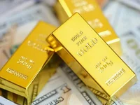 Gold Shatters Records as Investors Brace for Economic Turbulence - gold