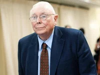 Here’s How Many BTC Addresses Are ‘Rich’ By Charlie Munger’s Definition - rich