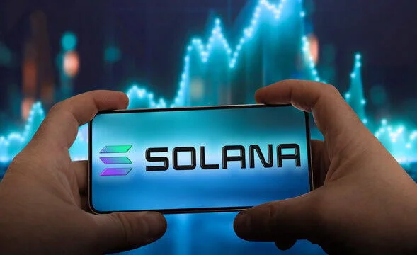 Solana Bulls Regain Strength, Target $137 Amid Weakening Resistance