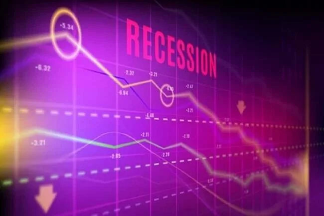 Will 50 Bps Fed Rate Cut Send US Economy To Recession? Peter Schiff Warns